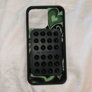 Wildflower case with Octobuddy